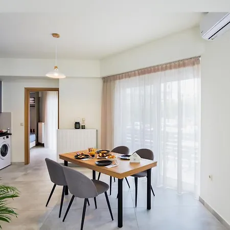 Elia Residences Apartment