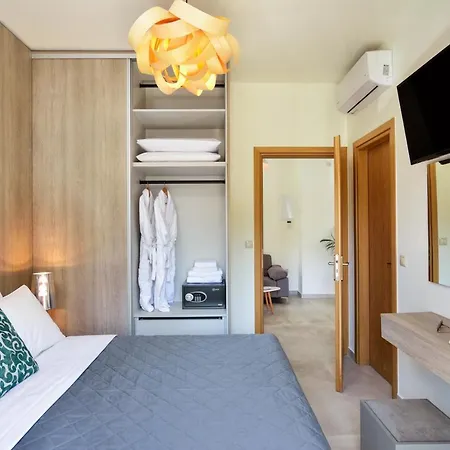 Apartment Elia Residences *